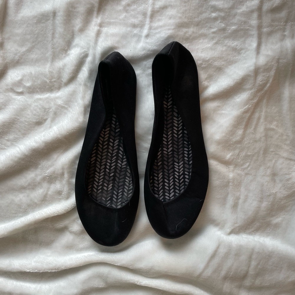Black flats